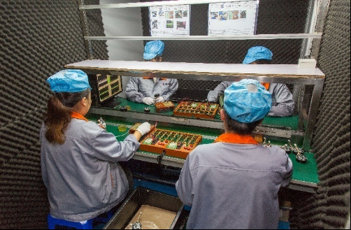 Shenzhen Xindonghui Technology Co., Ltd lini produksi pabrik