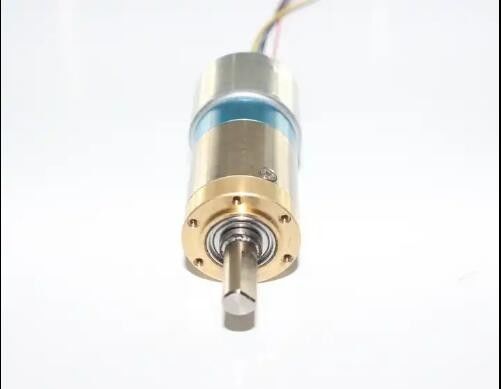 24mm Brushless DC Gear Motor Torsi tinggi Noise rendah 12V 24V Planetary Gear Motor